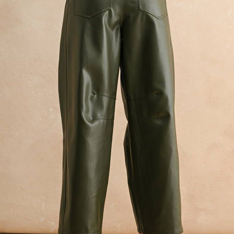 PLEATHER BARREL PANTS