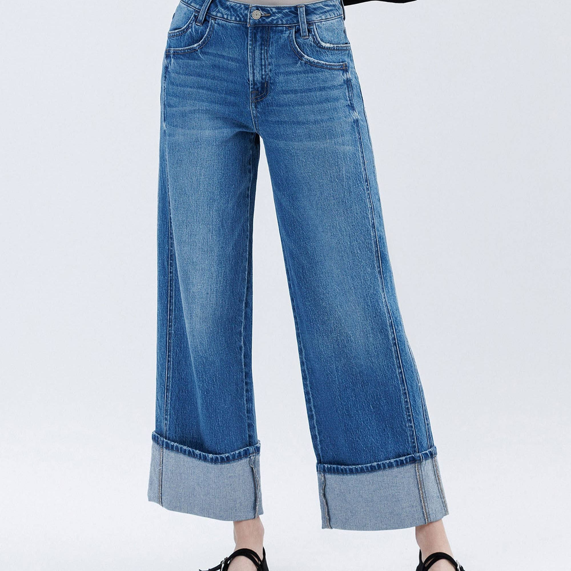 SUPER HIGH RISE CUFFED BAGGY WIDE JEANS