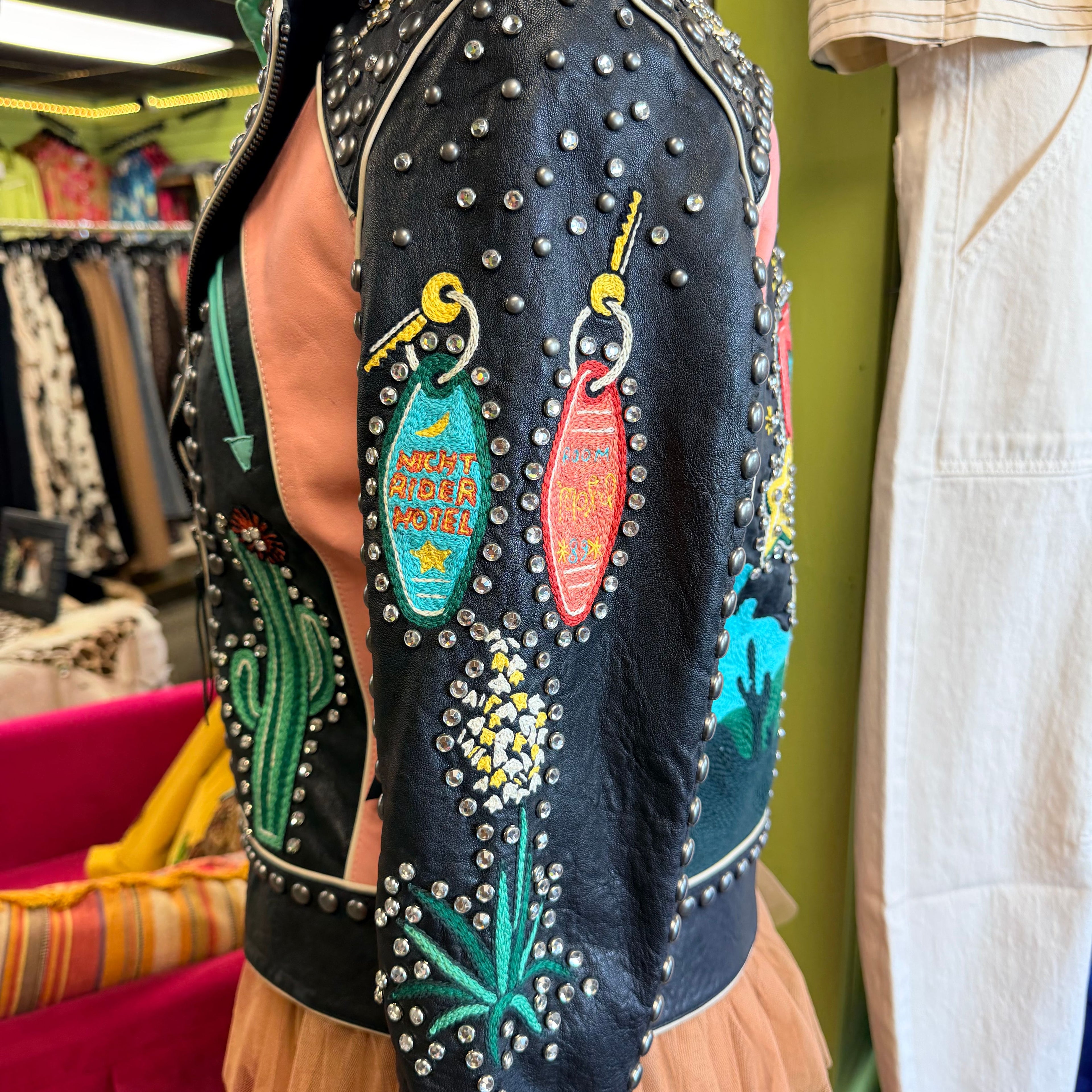 The Western Motel Jacket - Double D Ranch