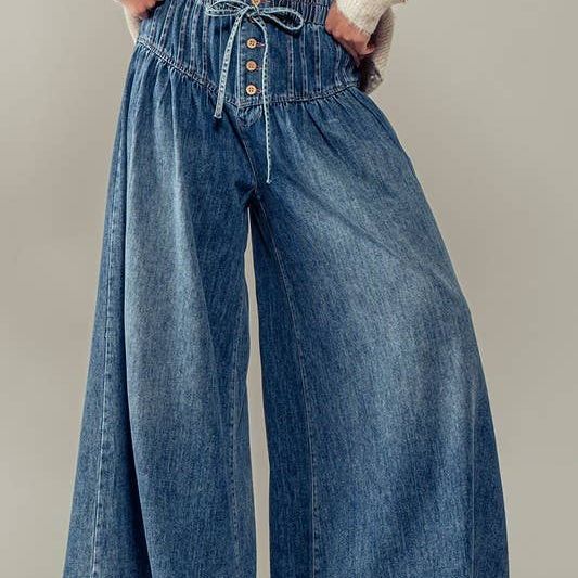 Pleated Wide-Leg Button Closure Pants