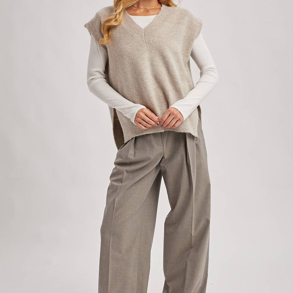 OVERSIZED KNIT VEST