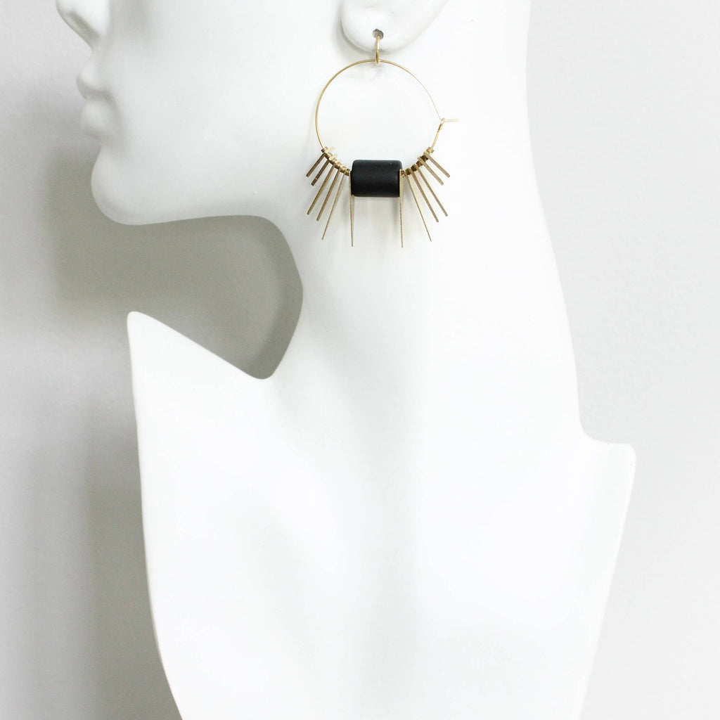 black and brass geometric hoop earrings JLTE20