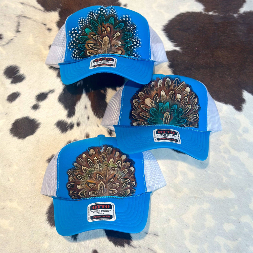 BLUE AND WHITE FEATHER TRUCKER HAT