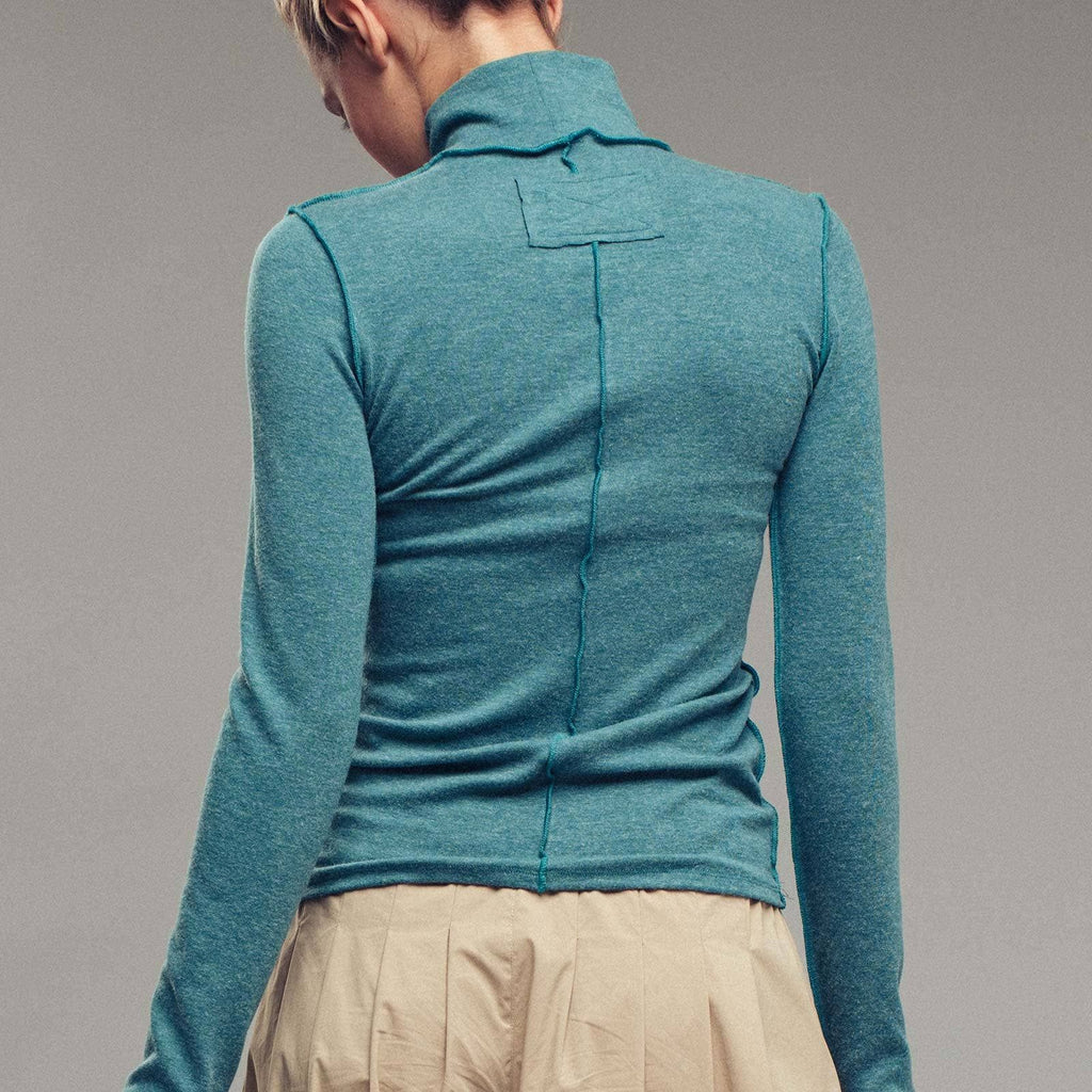 Contrast Seam Turtleneck Knit Top