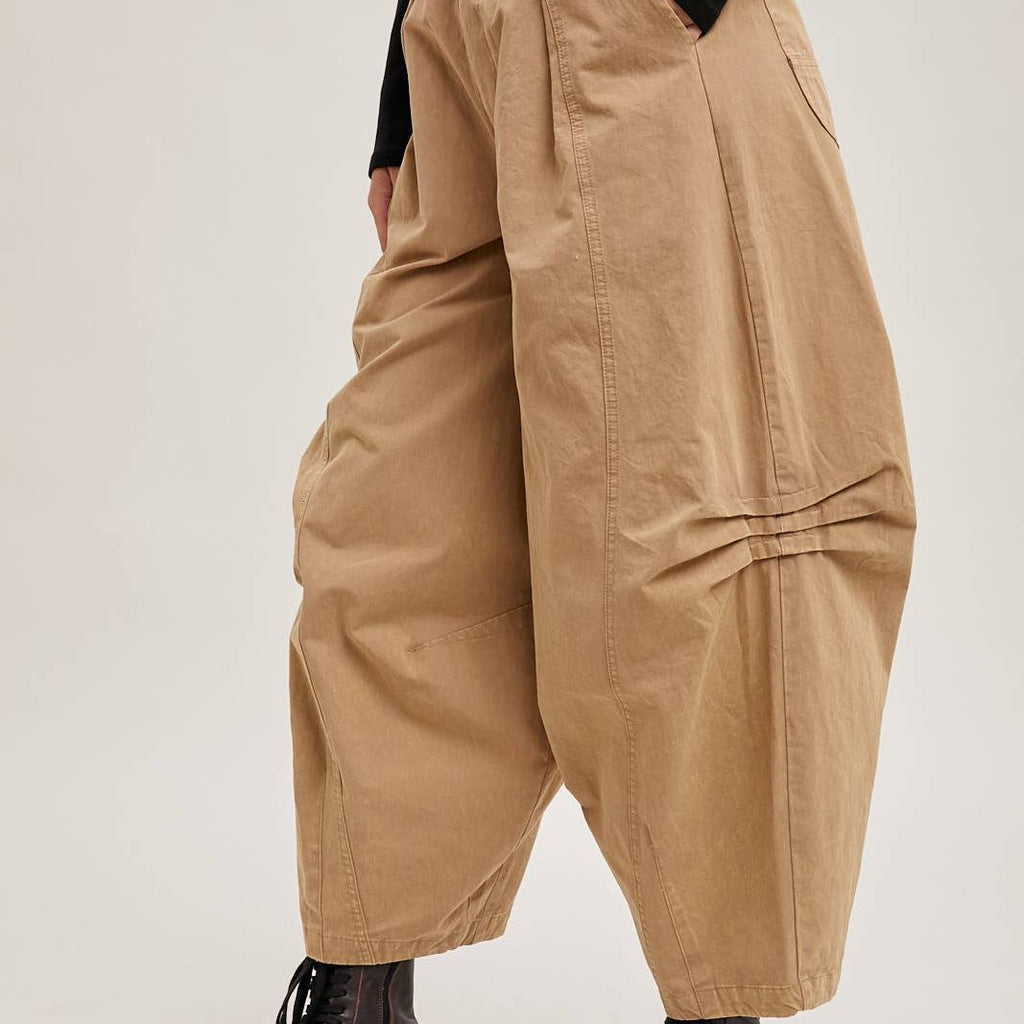 BILLOWY SILHOUETTE CHINO PANTS