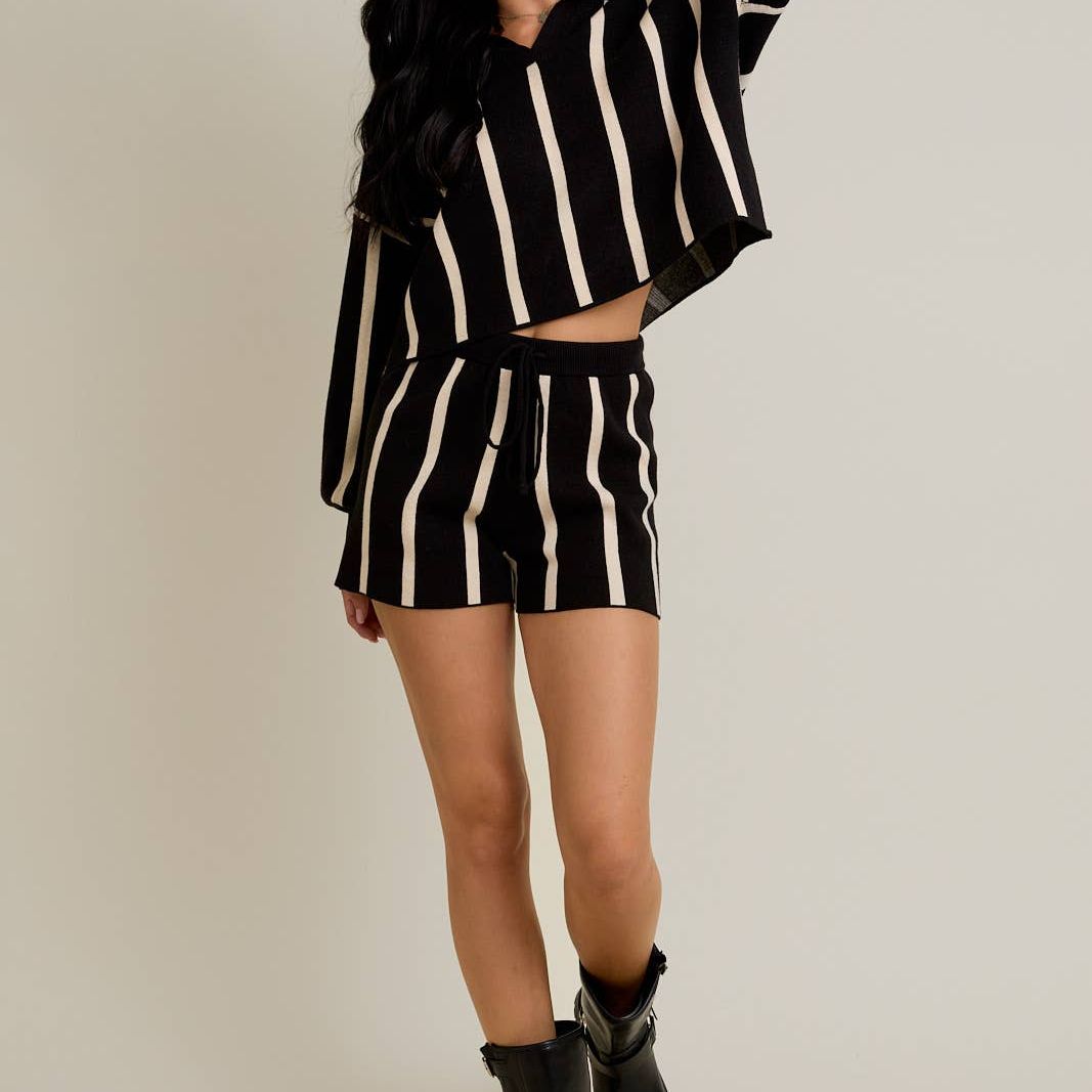 STRIPED SWEATER SHORTS