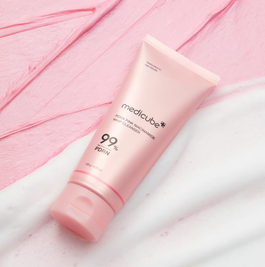 MEDICUBE PDRN Pink Niacineamide Whip Cleanser 15g MINI