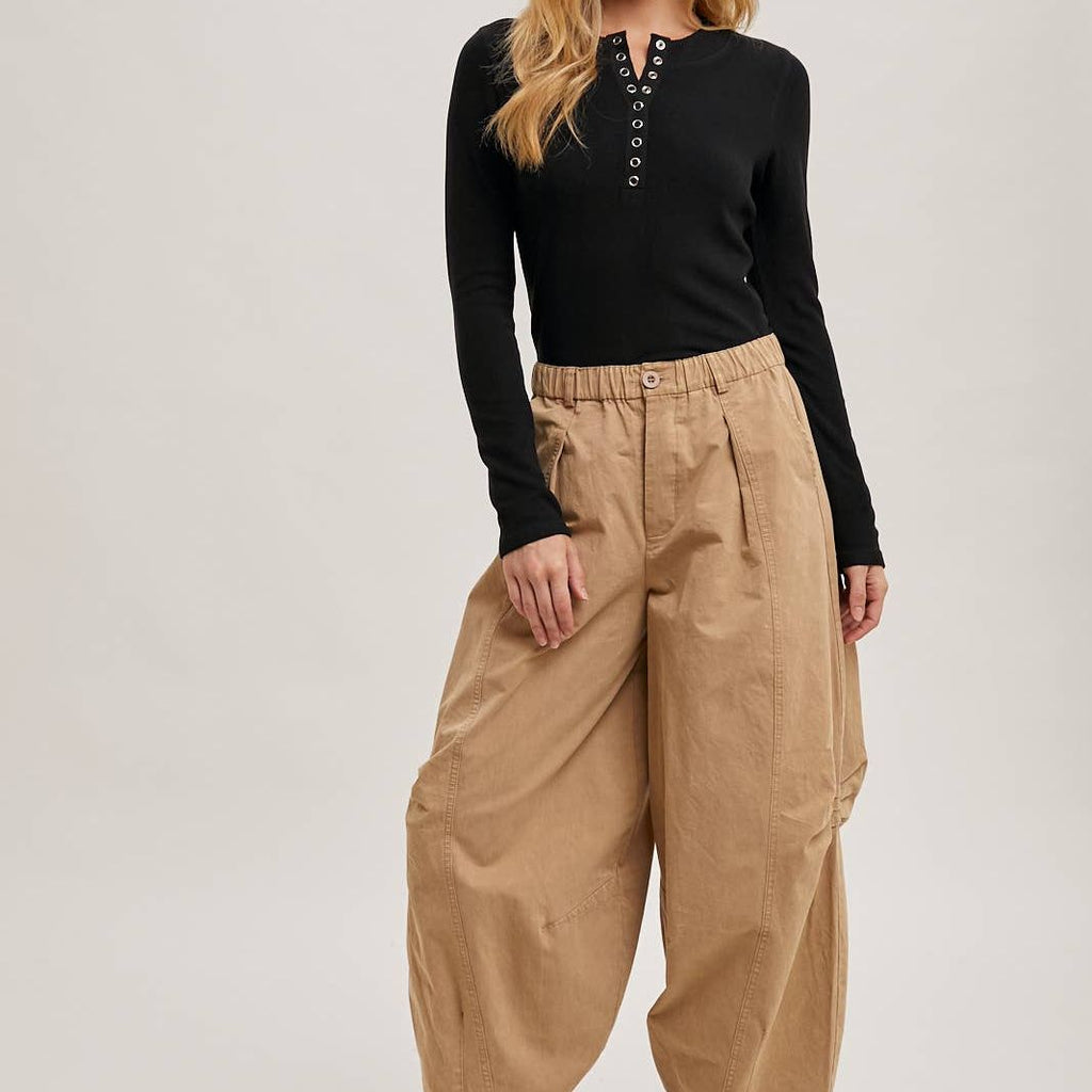 BILLOWY SILHOUETTE CHINO PANTS