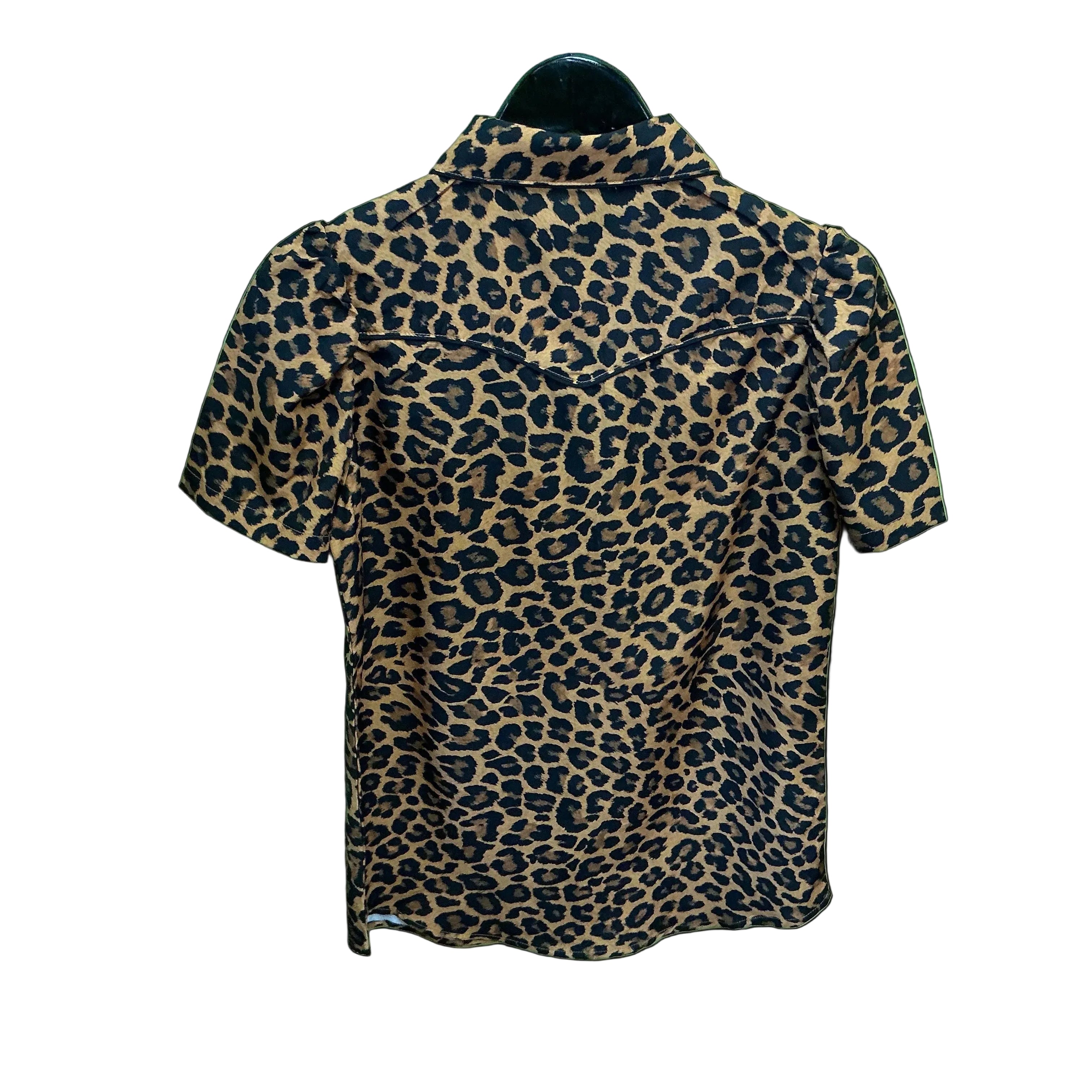 Leopard Short Sleeve Pearl Snap