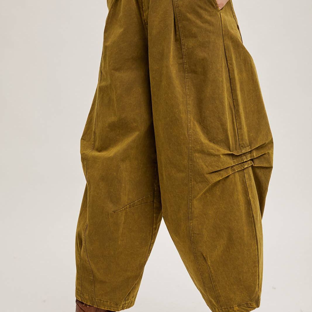 BILLOWY SILHOUETTE CHINO PANTS