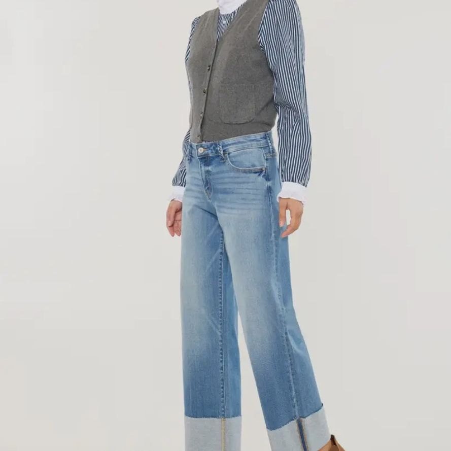 Mid Rise Crop Wide Leg Jeans