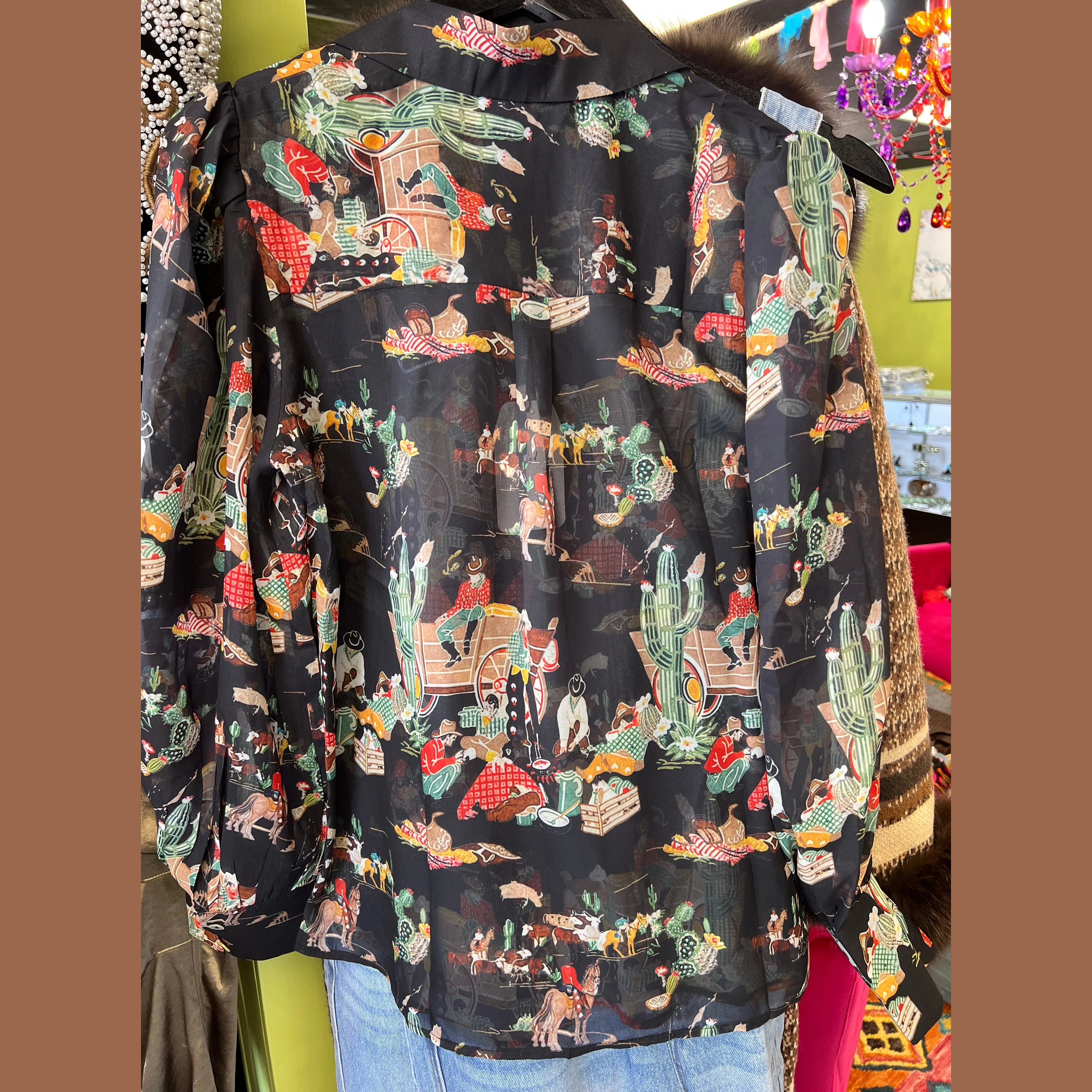 Wagon Wheel Blouse black