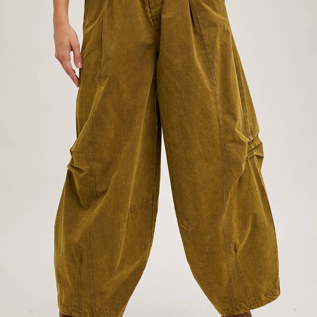 BILLOWY SILHOUETTE CHINO PANTS