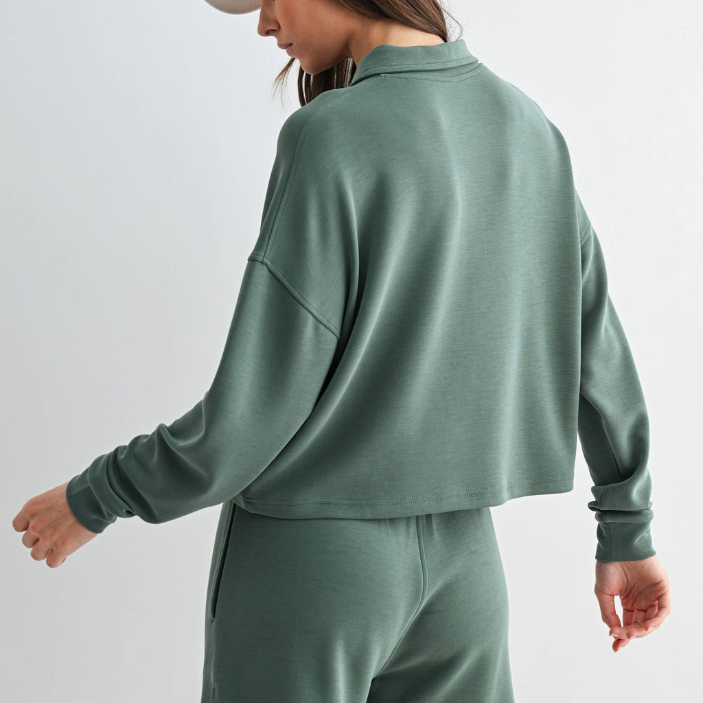 Laguna Breakline Collared Set