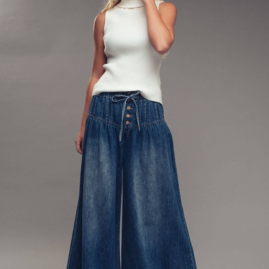 Pleated Wide-Leg Button Closure Pants