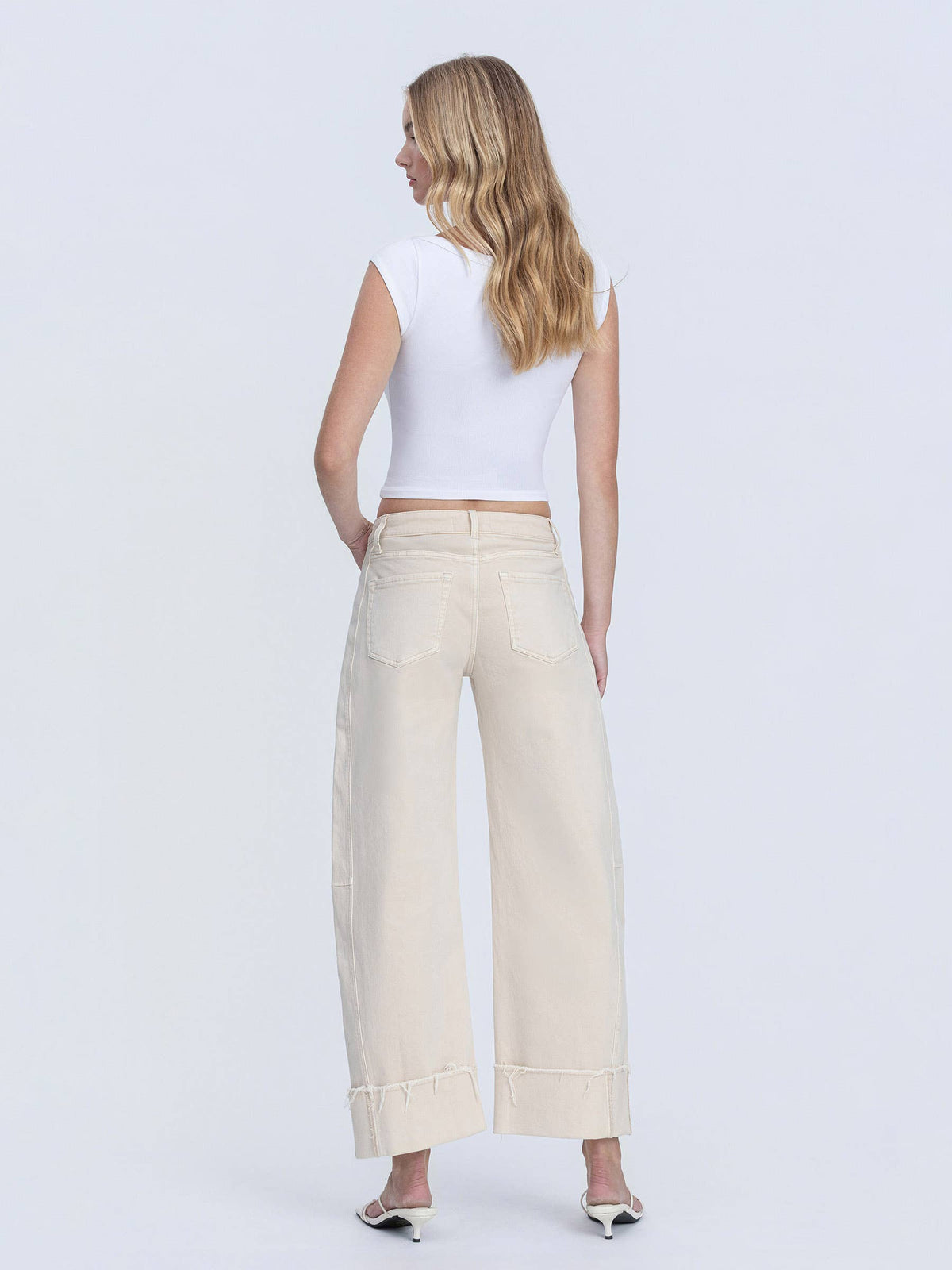 HIGH RISE SIDE PANEL CROP CUFFED BARREL JEANS
