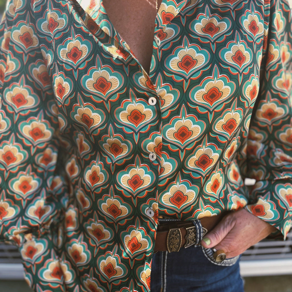 Vagabond Retro Green Tulip Flower Pouf Sleeve Button Up Blouse