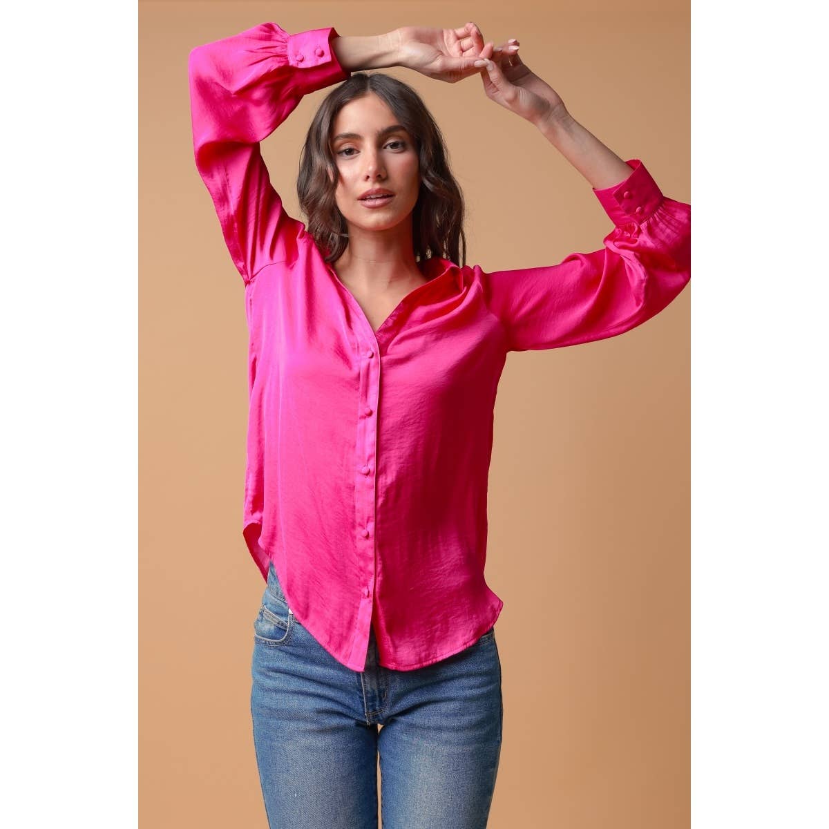 Neck Shirt With Open Seam Sleeve