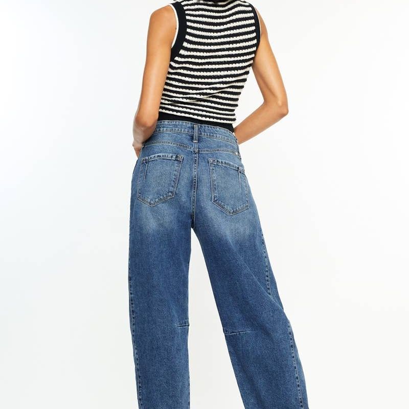 LOW SLUNG HORSESHOE FIT JEANS