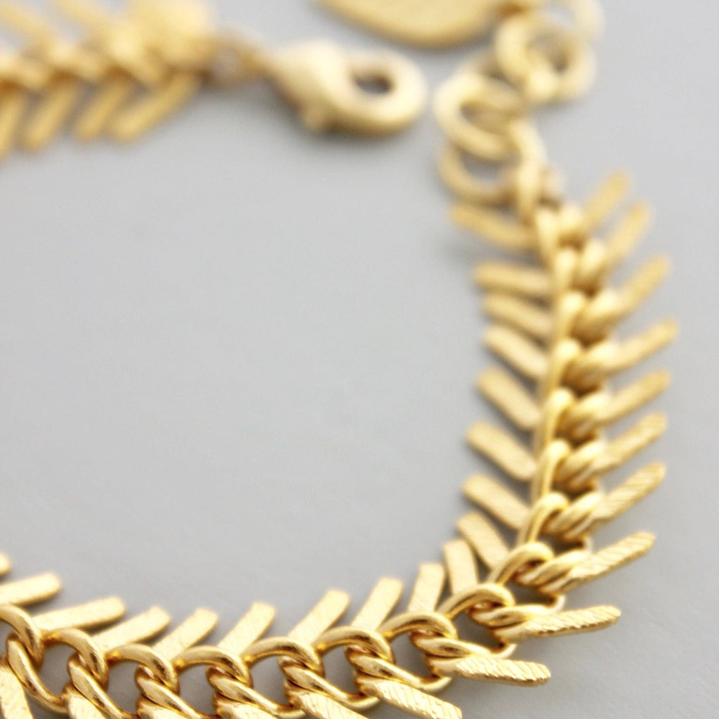 18k matte gold fish bone bracelet DORB02