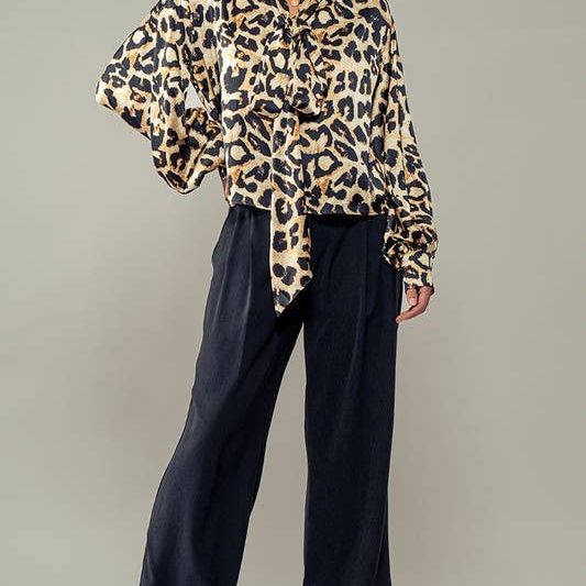 Sophisticated High Rise Front Pleated Wide Leg Trousers