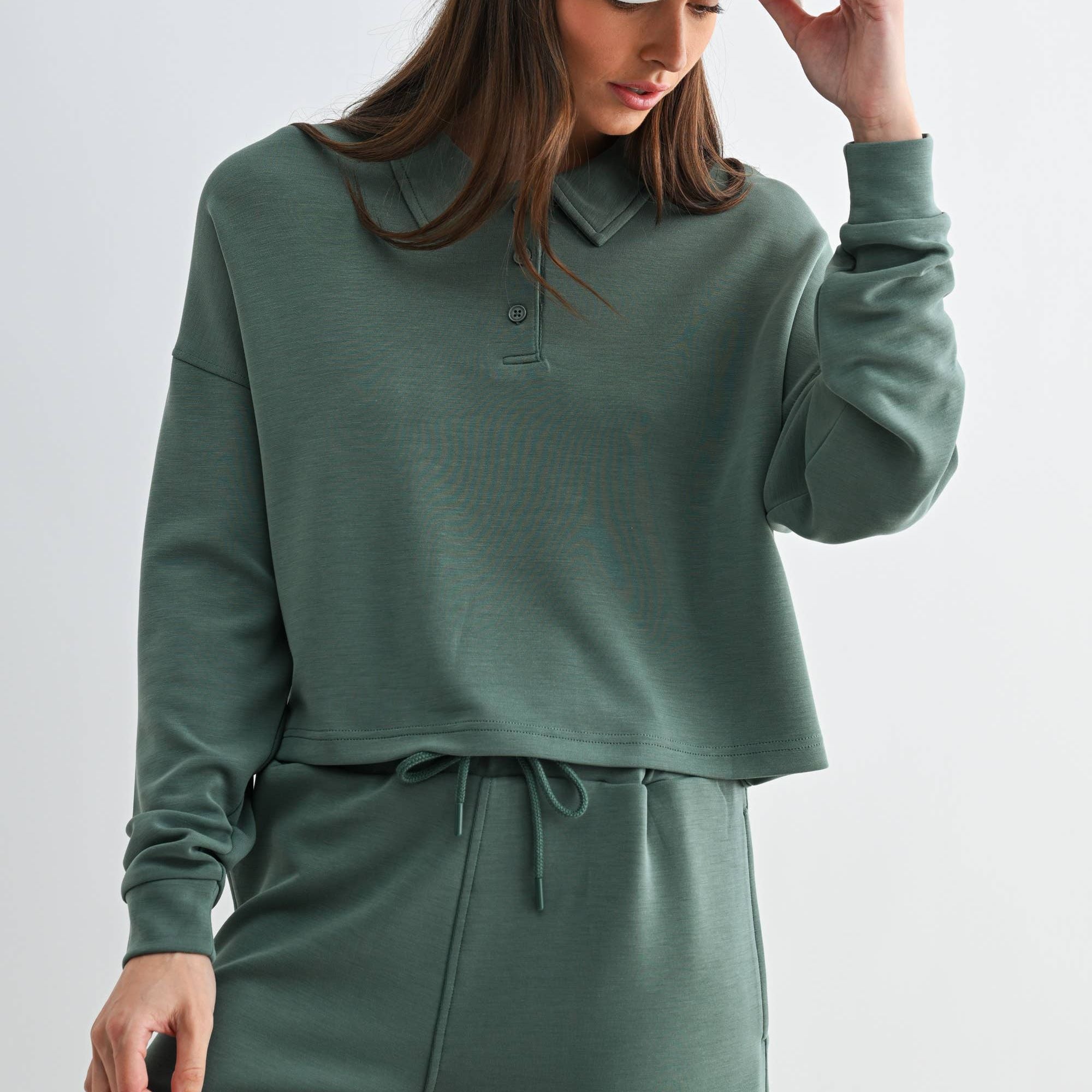 Laguna Breakline Collared Set