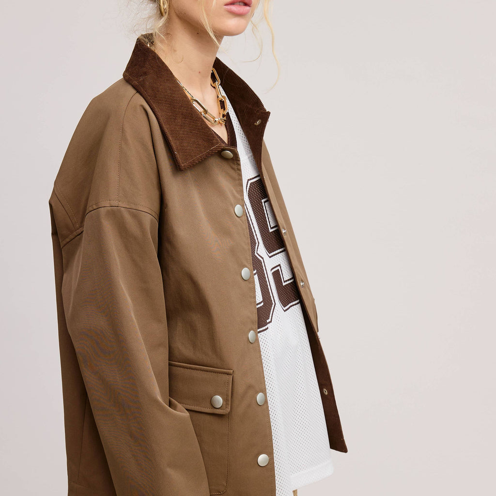 Barn Jacket with Corduroy Collar and Snap Pockets