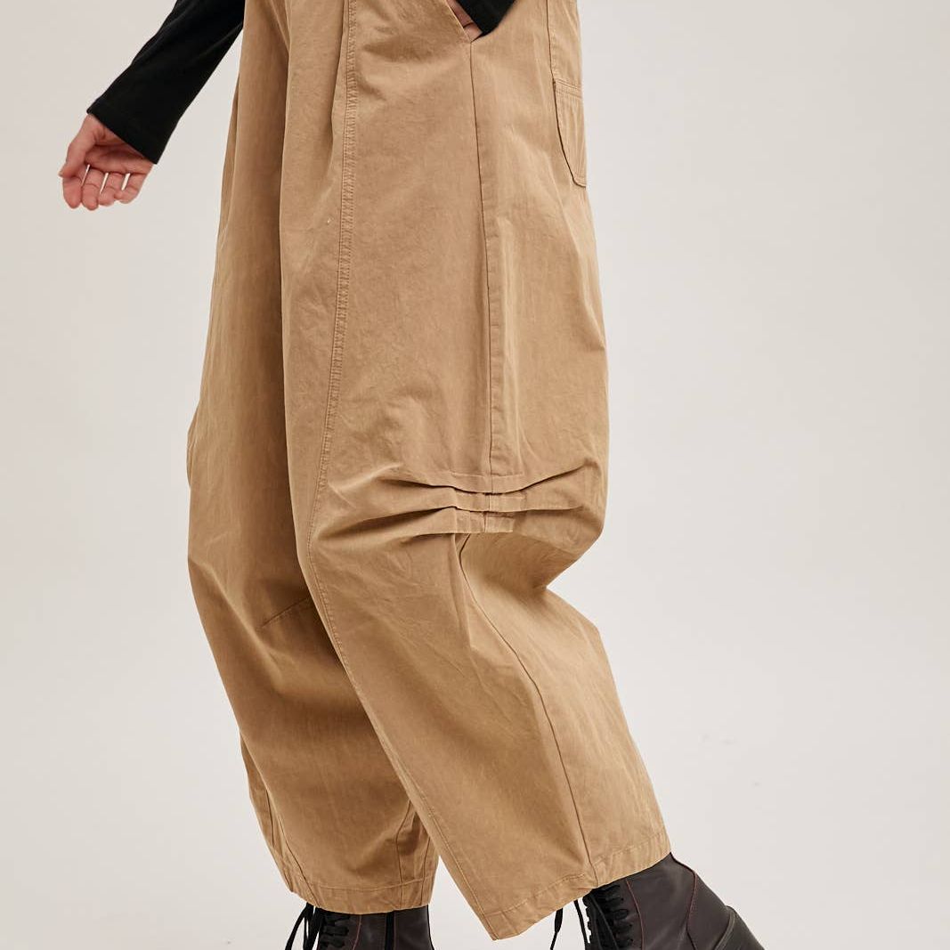 BILLOWY SILHOUETTE CHINO PANTS