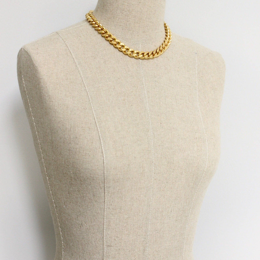 18k matte gold curb chain DOR415