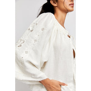 Sun Valley Embroidered Top